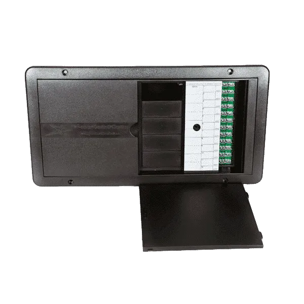 PROGRESSIVE DYNAMICS FUSE AND BREAKER PANEL